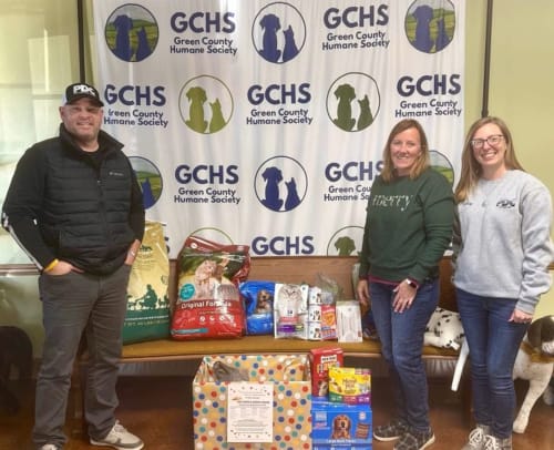 PDC employee owners volunteering at GCHS (Green County Humane Society)