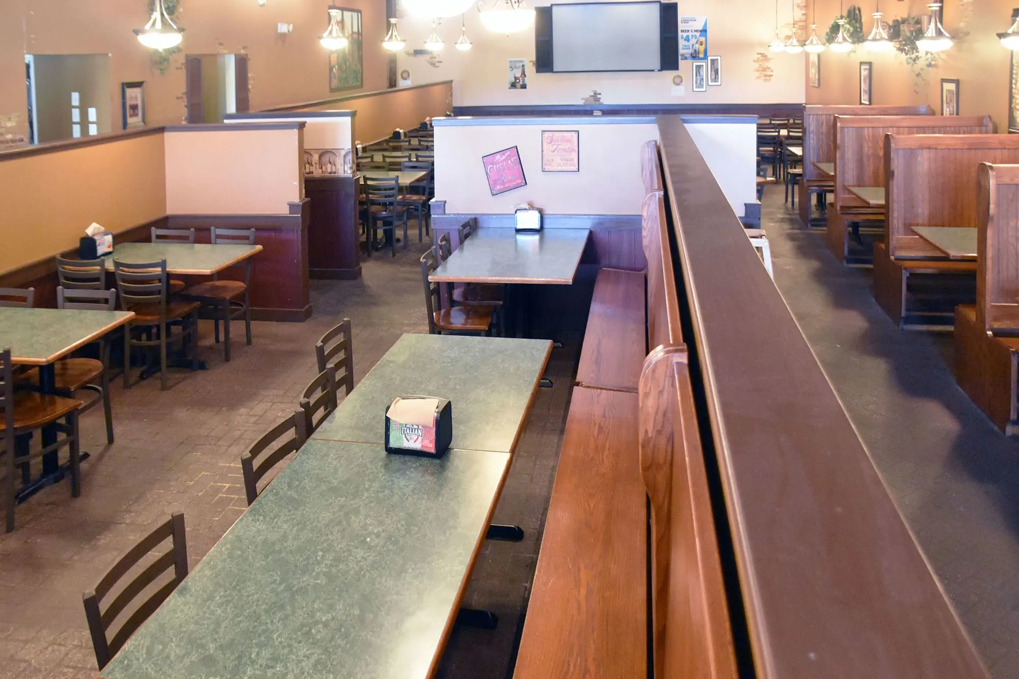 More interior seating at Beggars Pizza in New Lenox