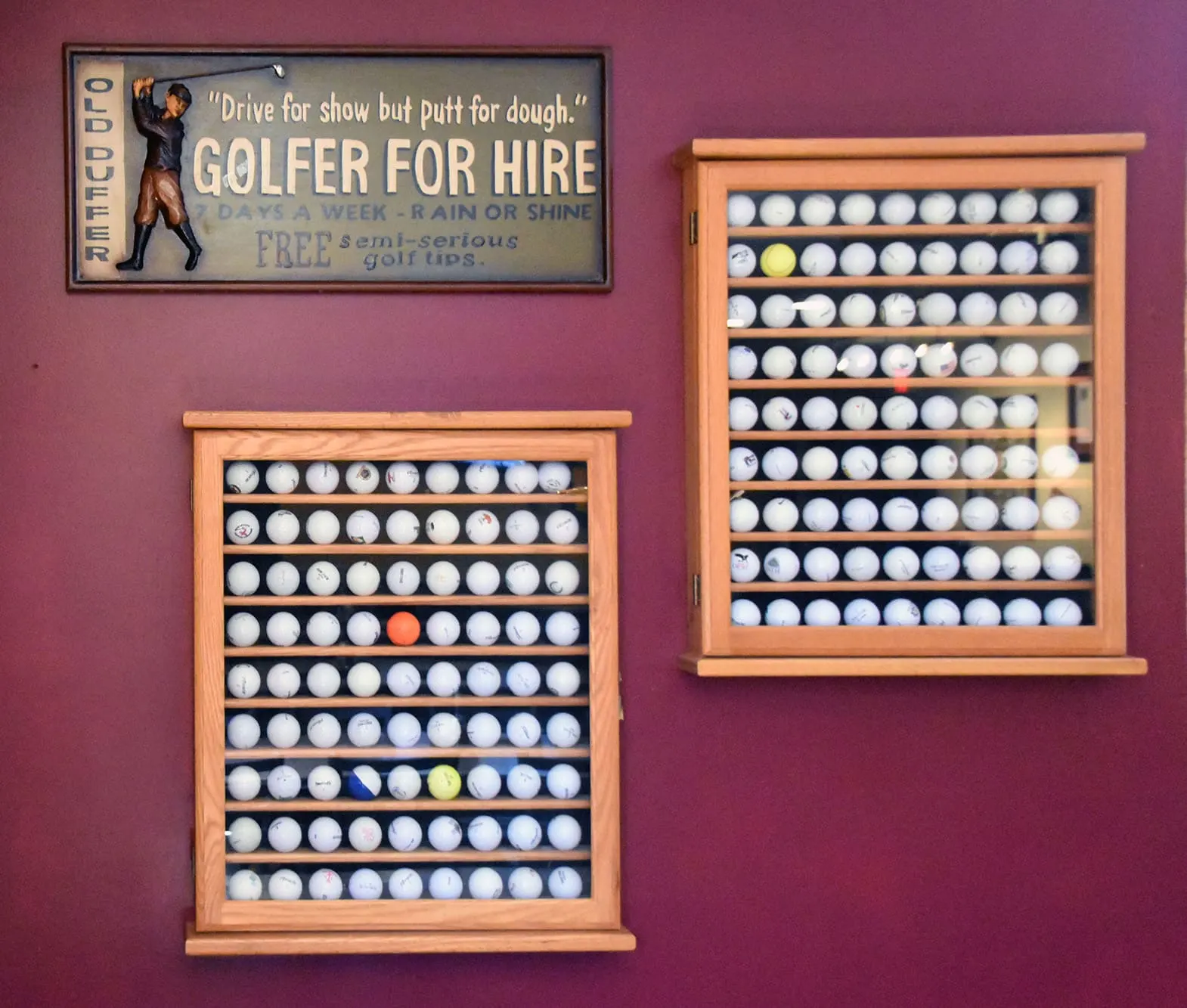 More wall decor at Beggars Pizza in Oak Forest