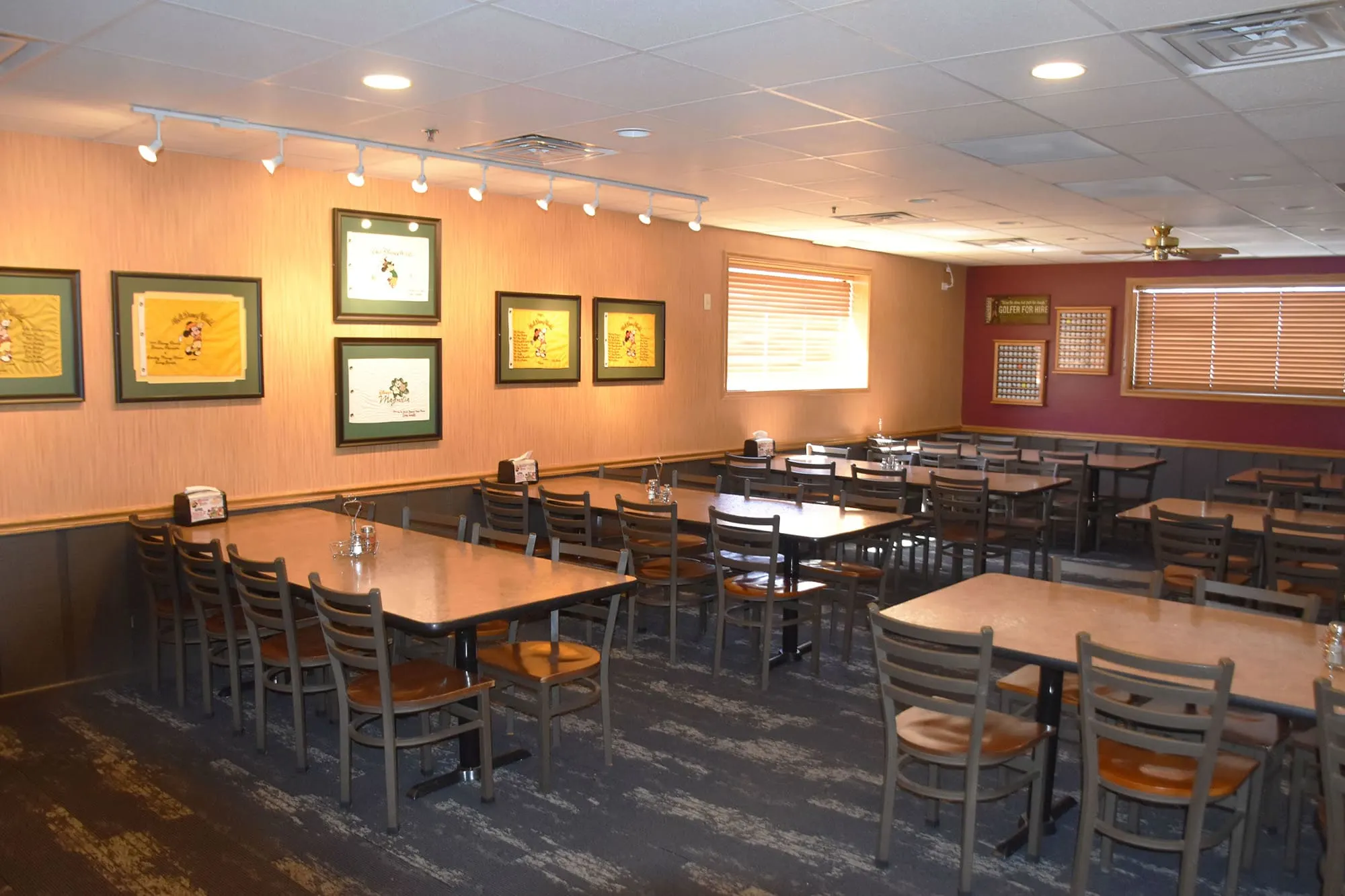 Interior seating at Beggars Pizza in Oak Forest